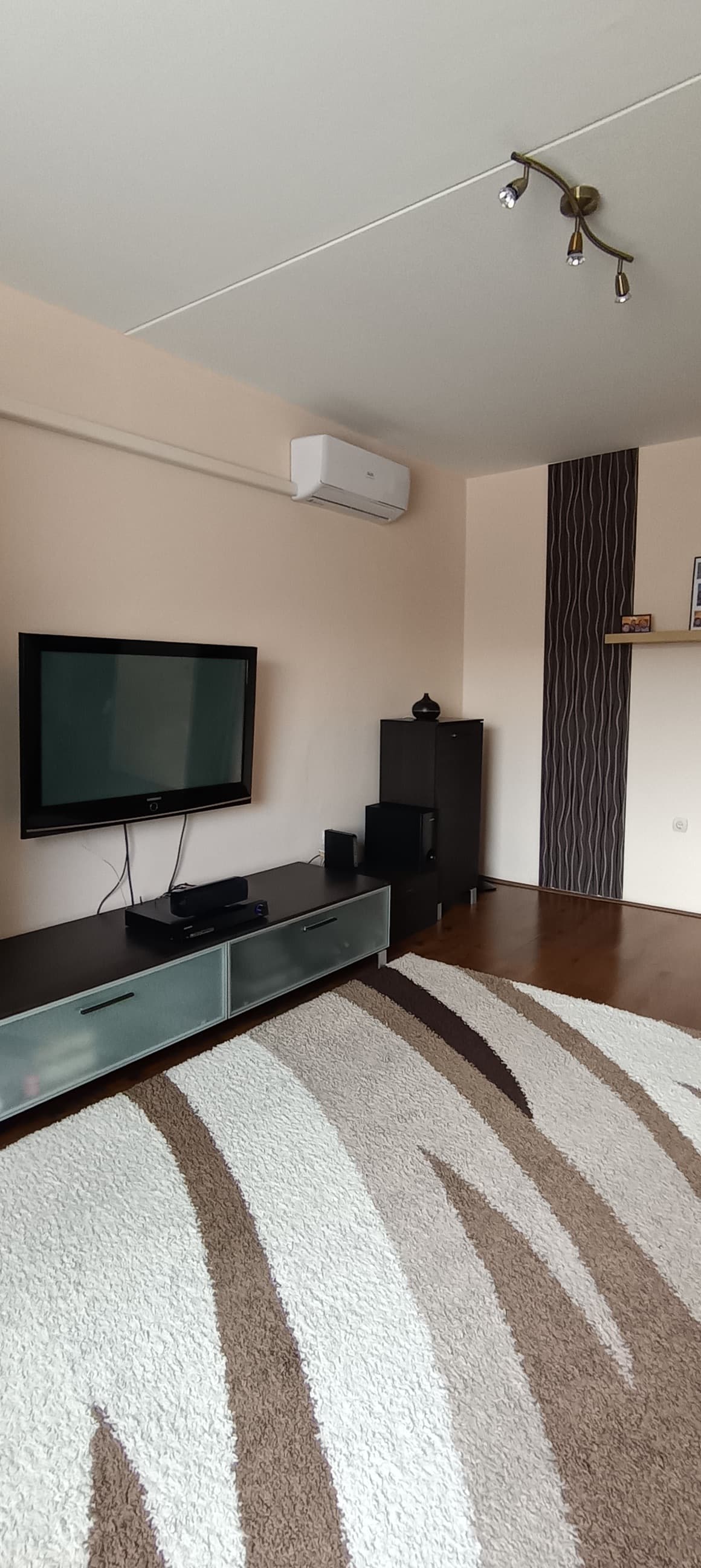 Eladó panel lakás – Pécs, Aidinger János út 3