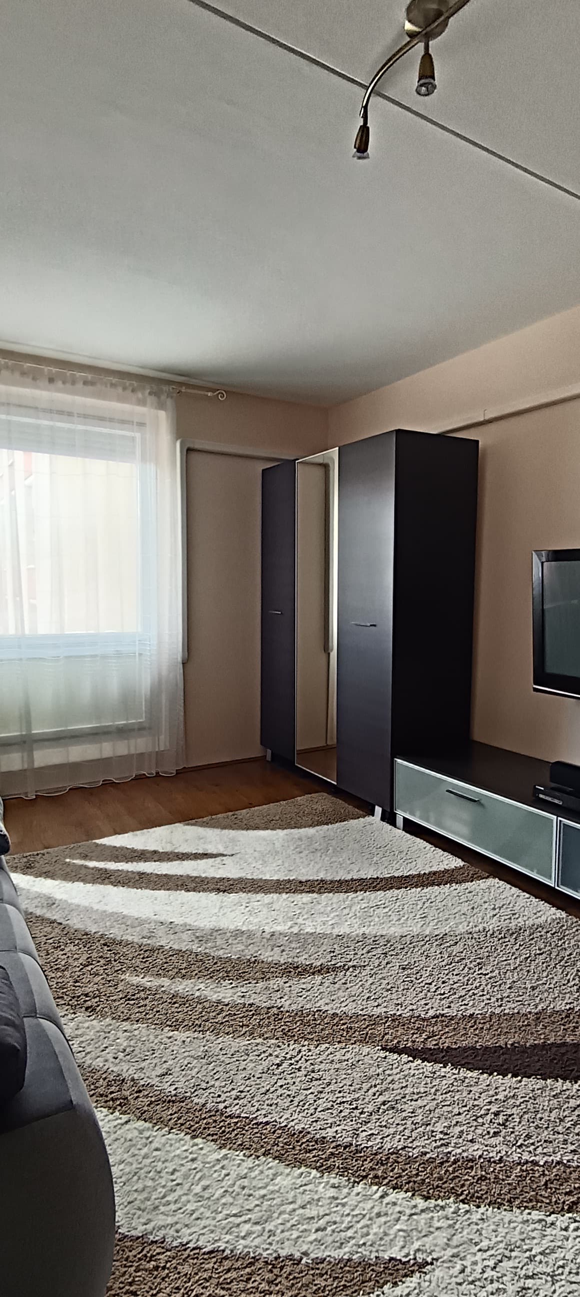 Eladó panel lakás – Pécs, Aidinger János út 2